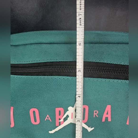 AIR JORDAN Retro Belted Teal Colored Bum Bag/Fanny Pack - Picture 8 of 14